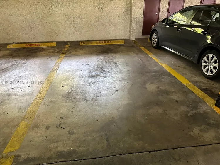 Villa Capri #212 image #14