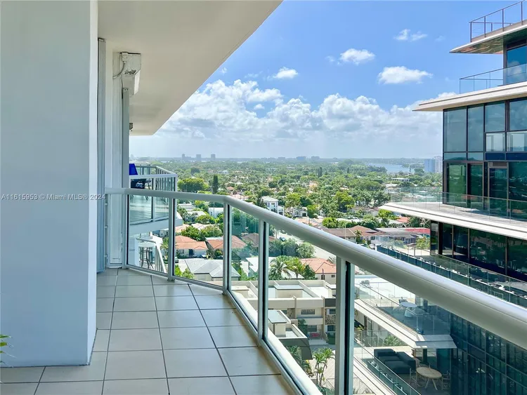 Mirage #12C image #10