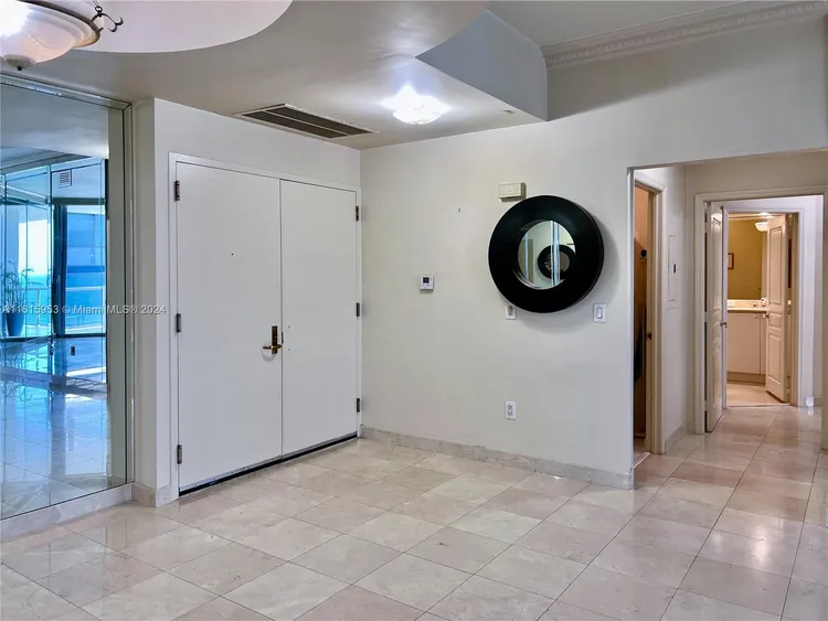 Mirage #12C image #17