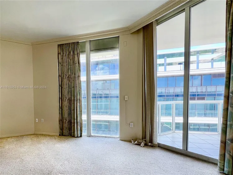 Mirage #12C image #19