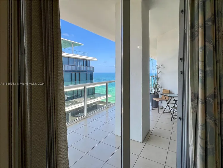 Mirage #12C image #22