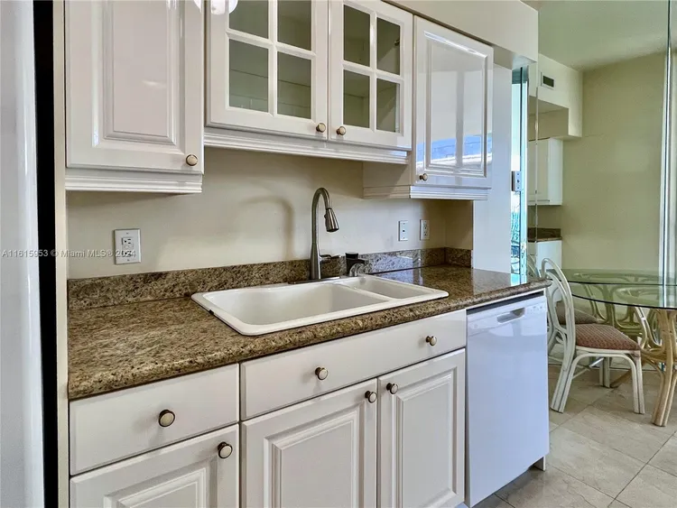 Mirage #12C image #31