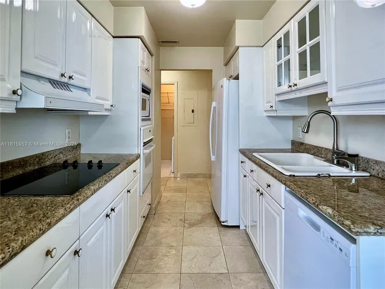 Mirage #12C image #32