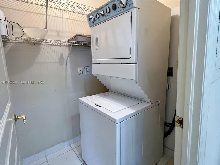 Mirage #12C image #35