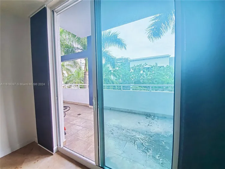 1800 Biscayne Plaza #203 image #39