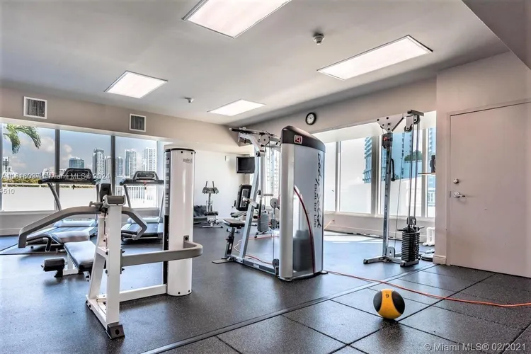 1800 Biscayne Plaza #203 image #48