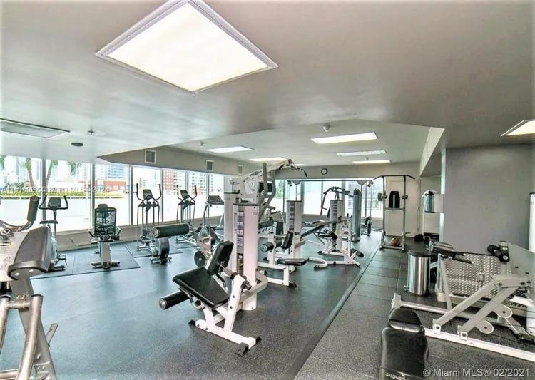 1800 Biscayne Plaza #203 image #51