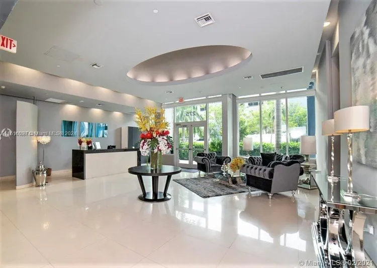 1800 Biscayne Plaza #203 image #52