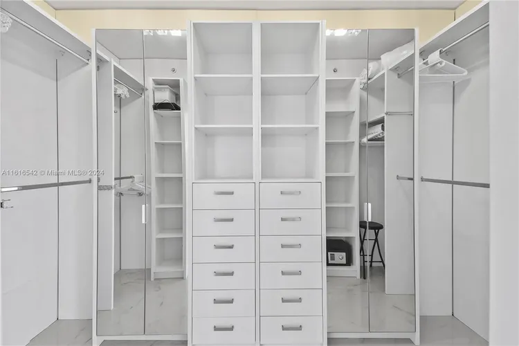 Jade Ocean #4201 image #19