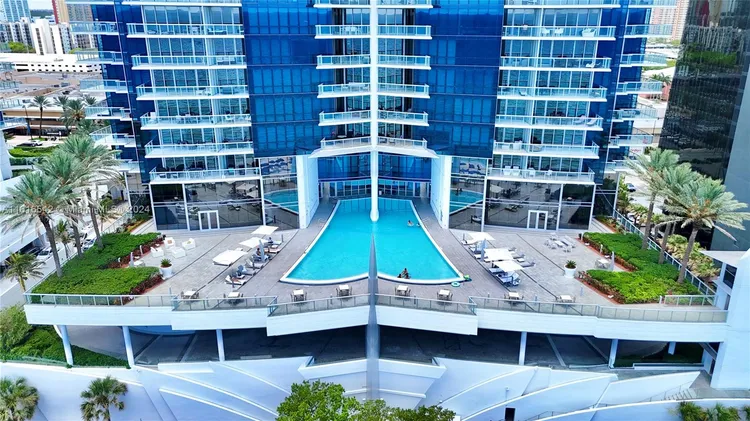 Jade Ocean #4201 image #37