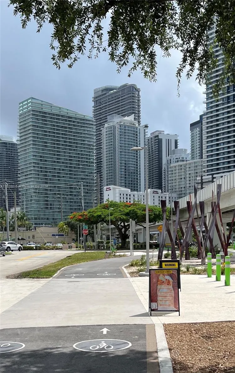 Axis #1401-S image #20