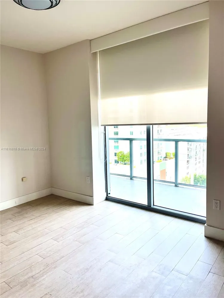 Axis #1401-S image #36