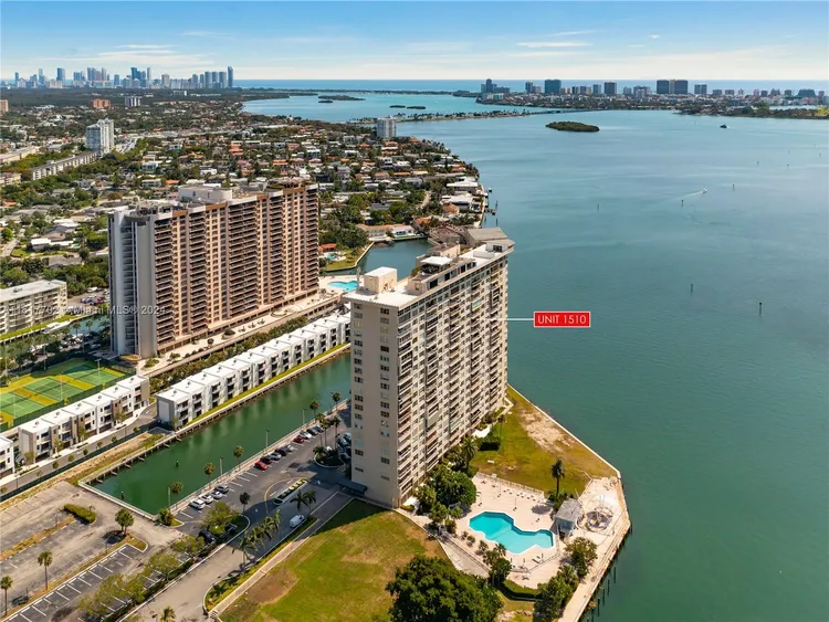 The Jockey Club I #1510 image #21