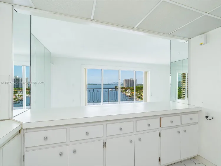 The Jockey Club I #1510 image #8