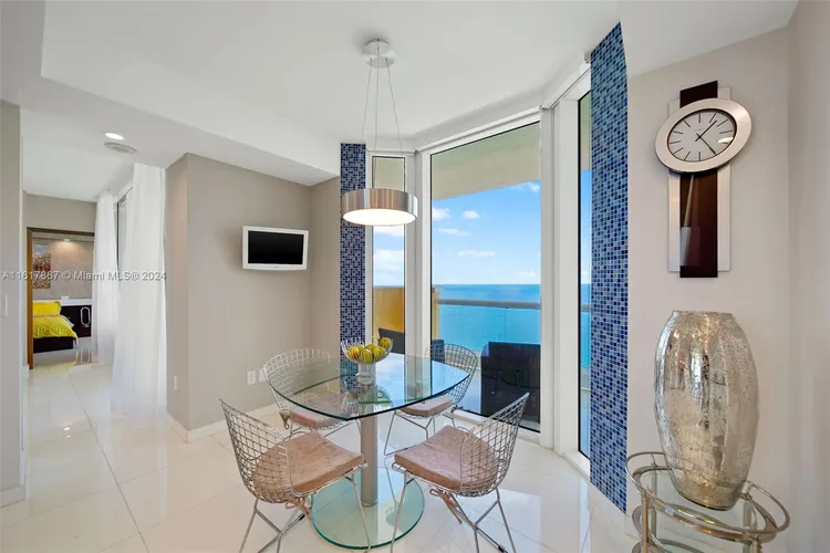 Acqualina #4205 image #13