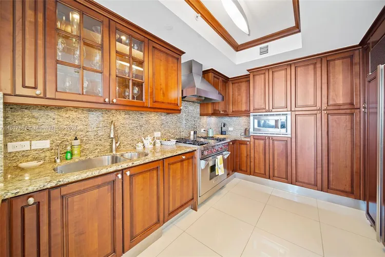 Acqualina #4205 image #17