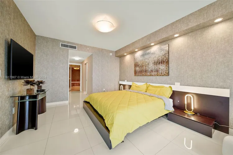 Acqualina #4205 image #20