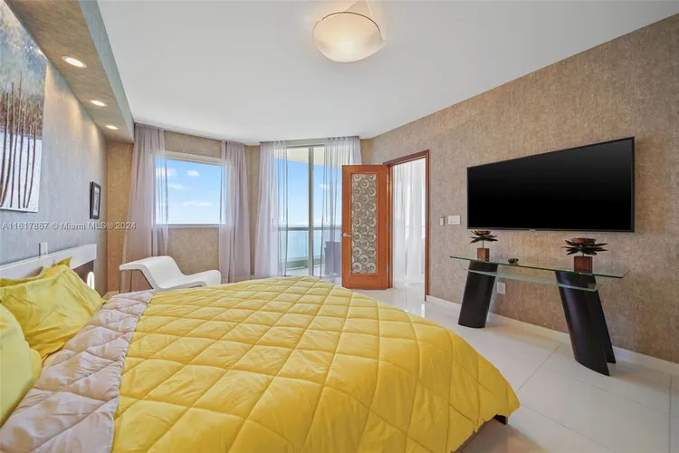 Acqualina #4205 image #22