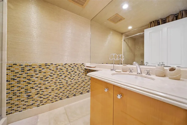 Acqualina #4205 image #37