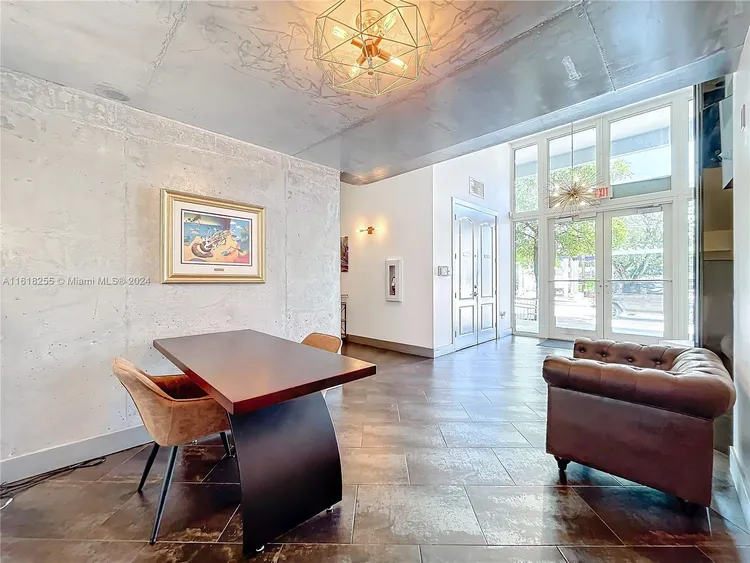 Cocostyle Lofts #408 image #10