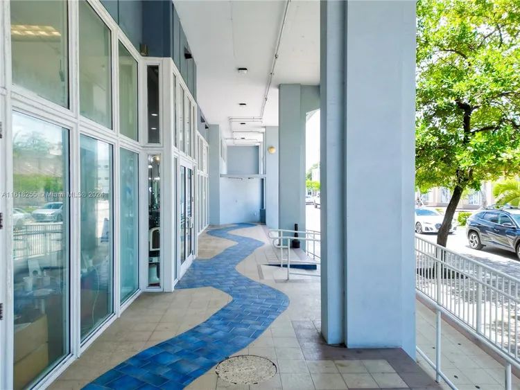Cocostyle Lofts #408 image #8