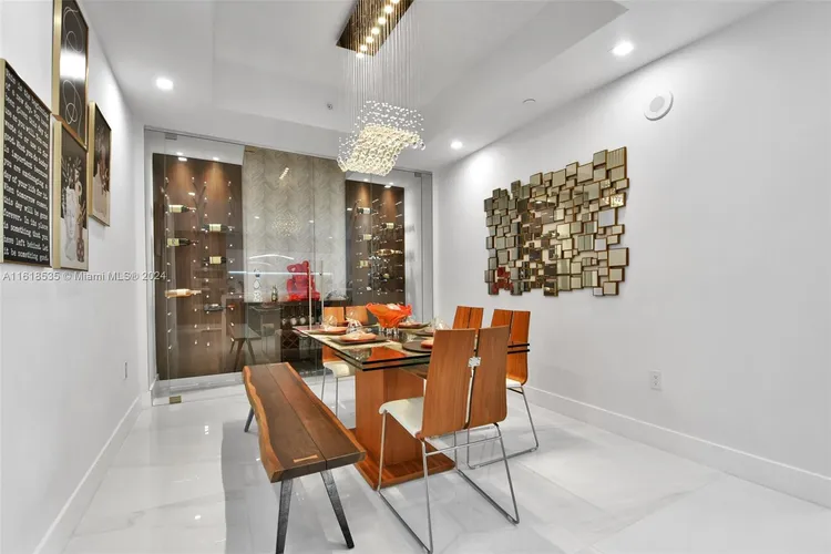 Paramount Miami Worldcenter #2112 image #10