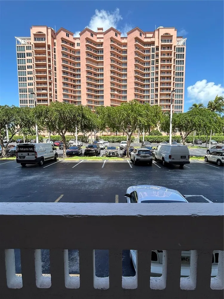 Gables Waterway Towers #116 image #13