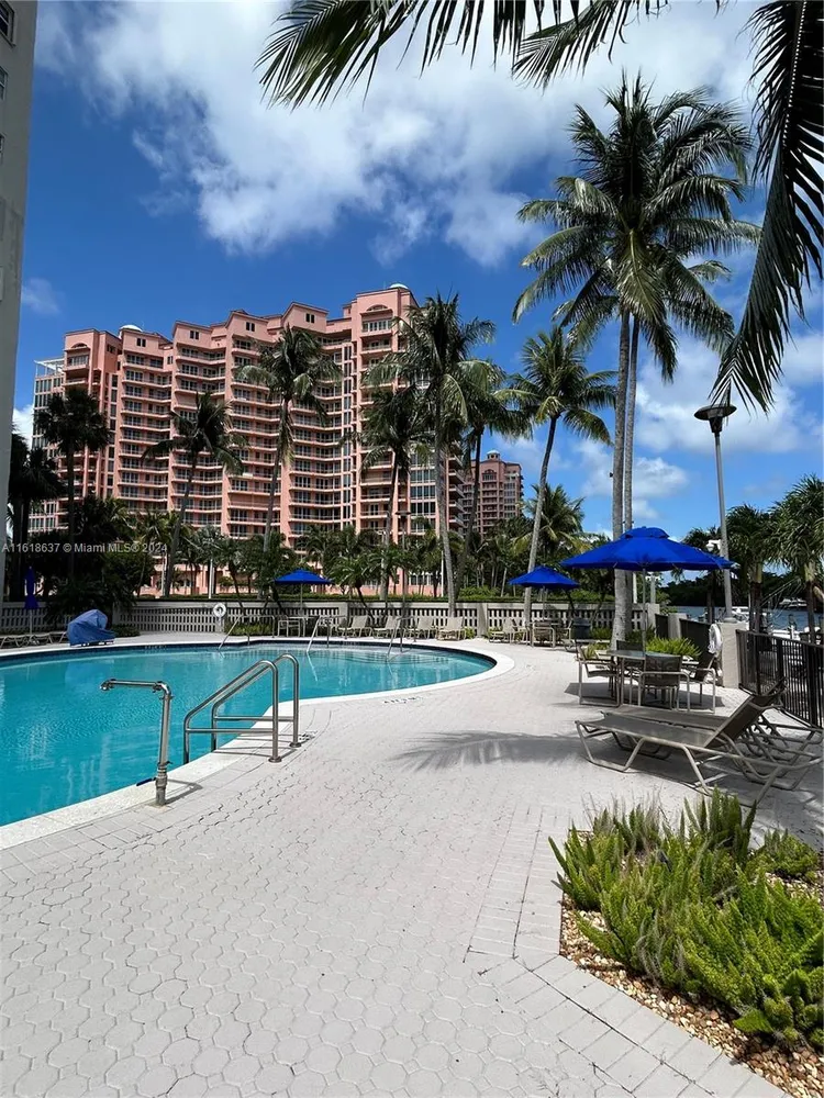 Gables Waterway Towers #116 image #15