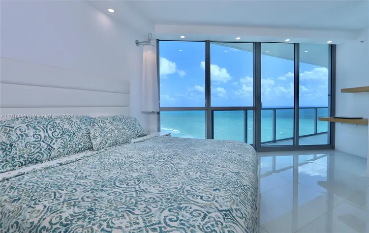 Ocean Palms Hollywood #3205 image #17