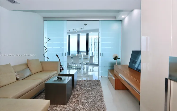 Ocean Palms Hollywood #3205 image #19