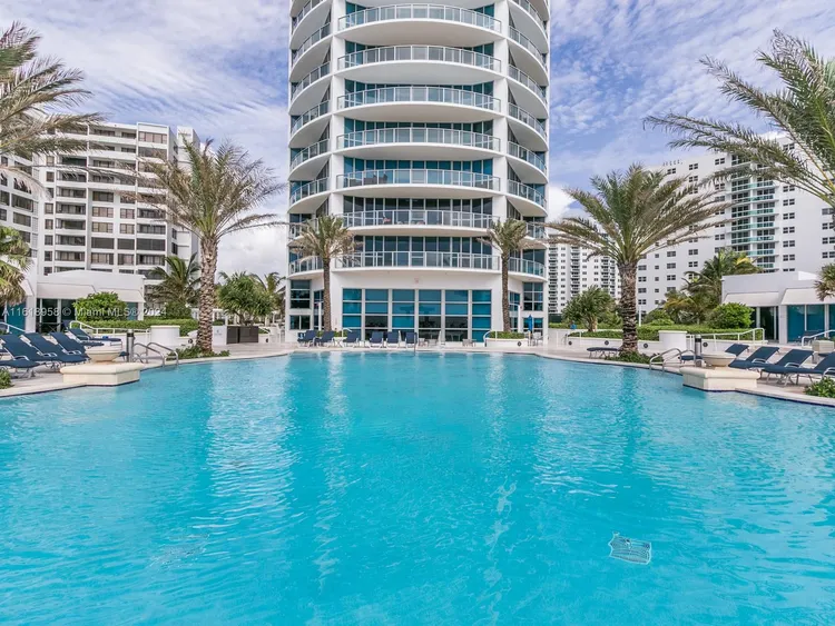 Ocean Palms Hollywood #3205 image #44