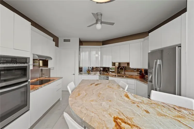 Portofino Tower #605 image #9