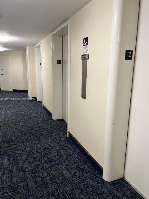 Four Ambassadors #1249 image #18