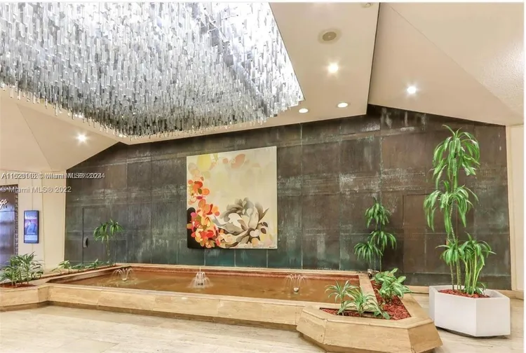 Four Ambassadors #1249 image #22