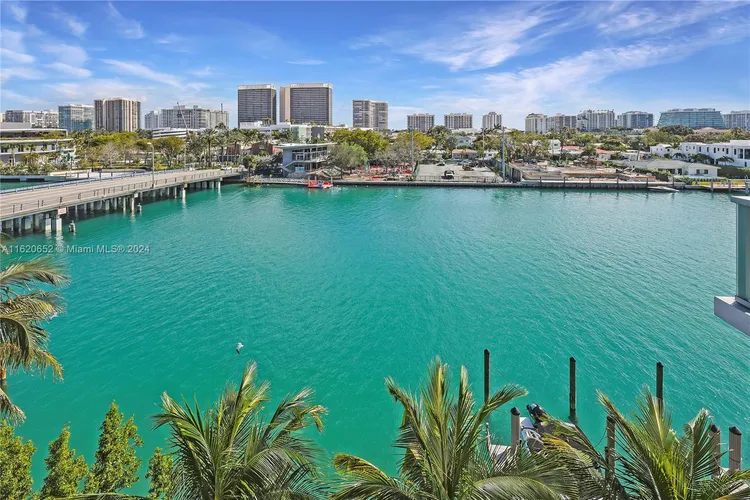 Bijou #602 image #36