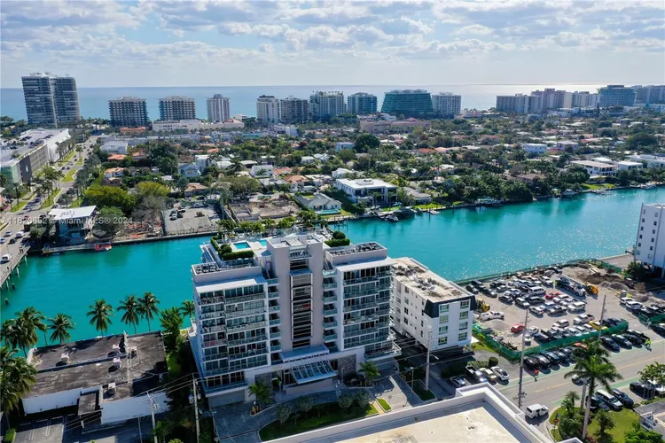 Bijou #602 image #38