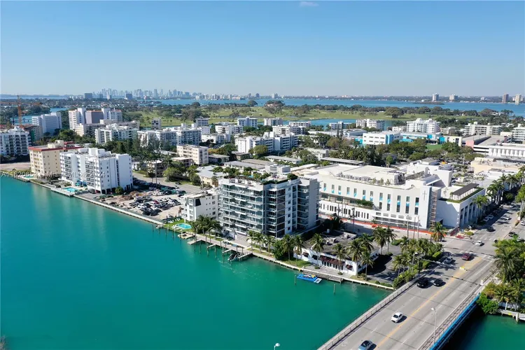 Bijou #602 image #48