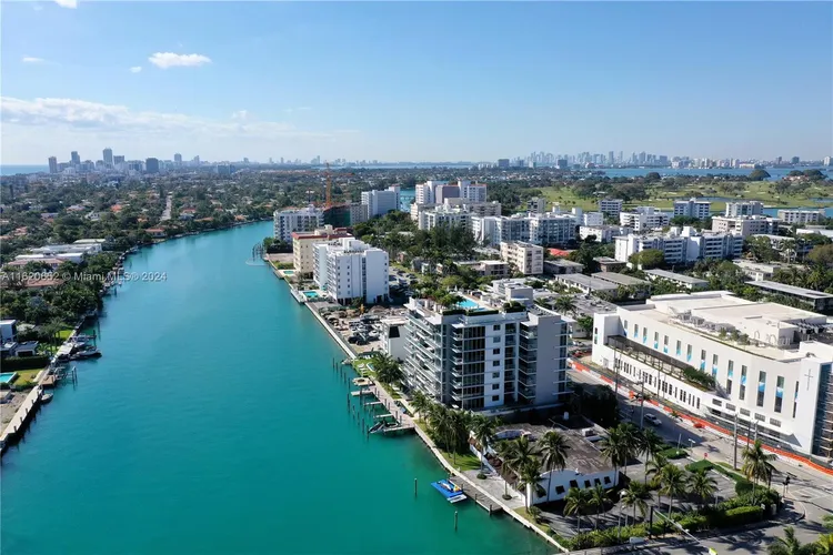 Bijou #602 image #49