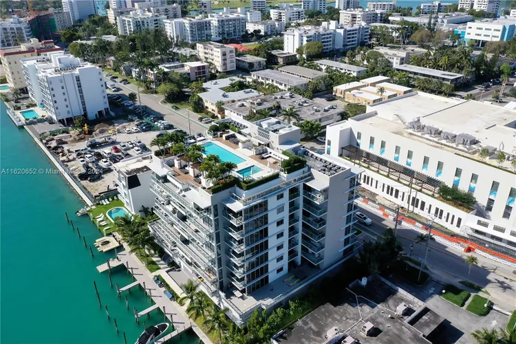 Bijou #602 image #50