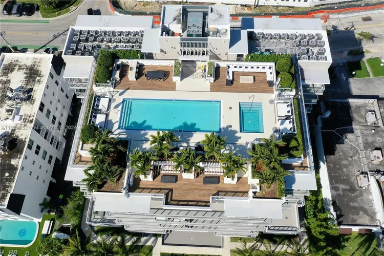 Bijou #602 image #52