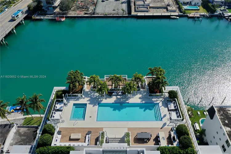 Bijou #602 image #54