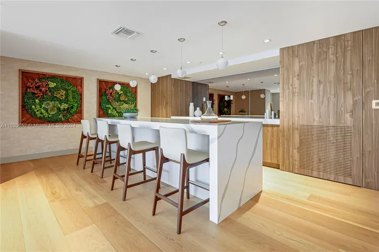 Bijou #602 image #58