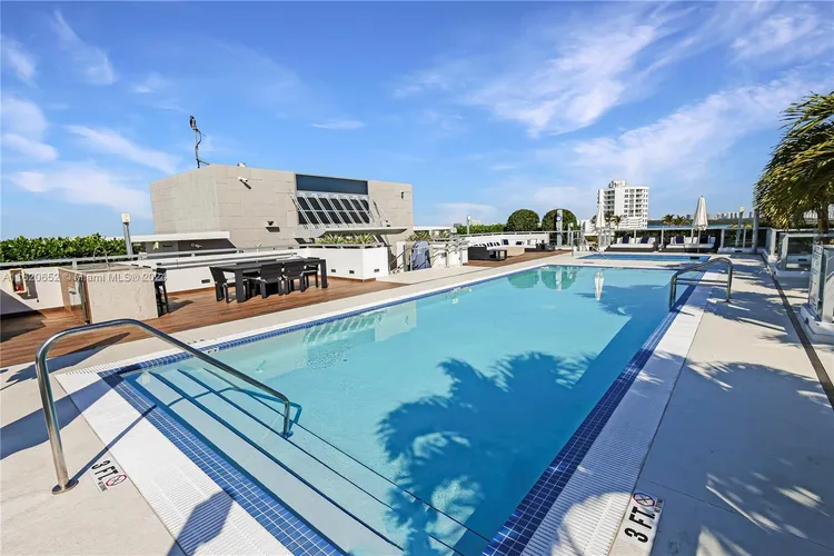 Bijou #602 image #64