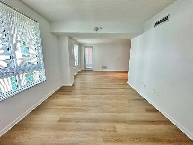 Toscano #602S image #12