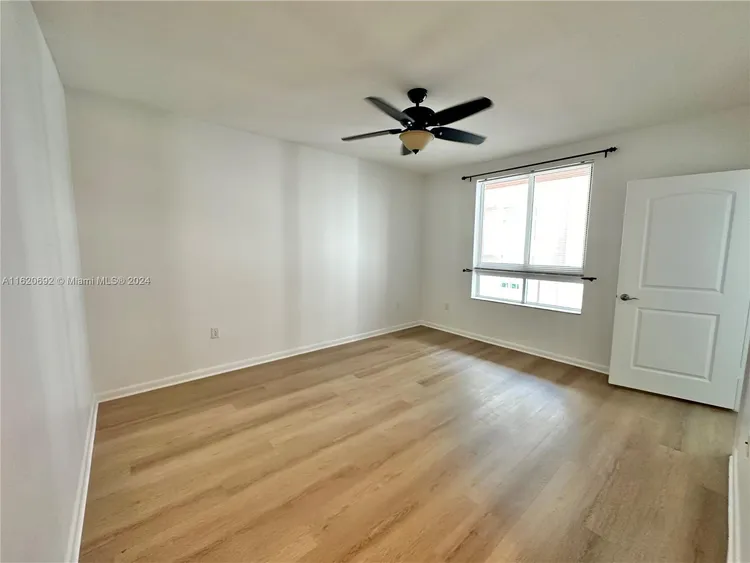 Toscano #602S image #14