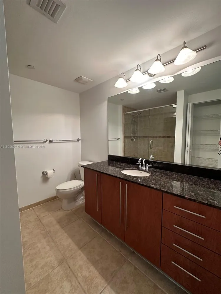 Toscano #602S image #20