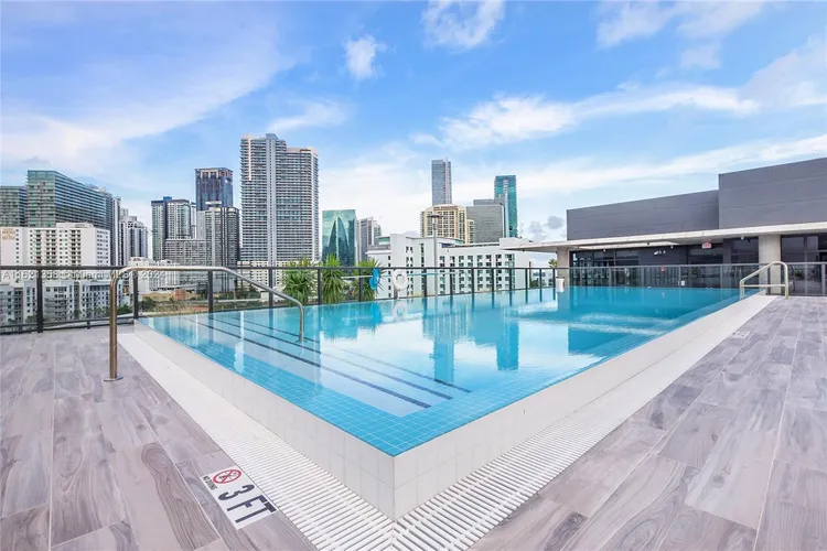 Cassa Brickell #807 image #20