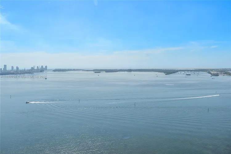 The Mark #3410 image #16