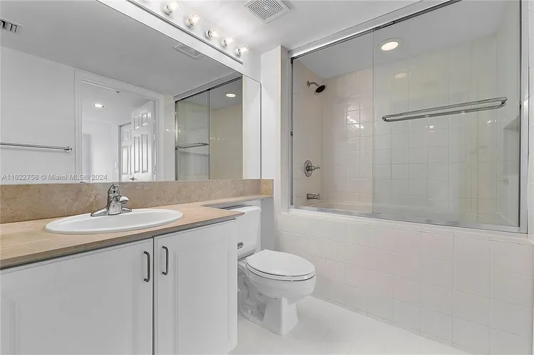 The Mark #3410 image #34