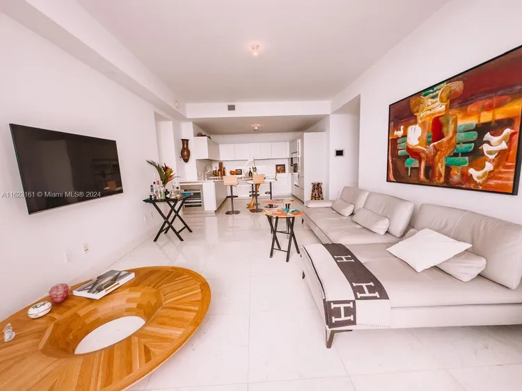 Jade Signature #504 image #8